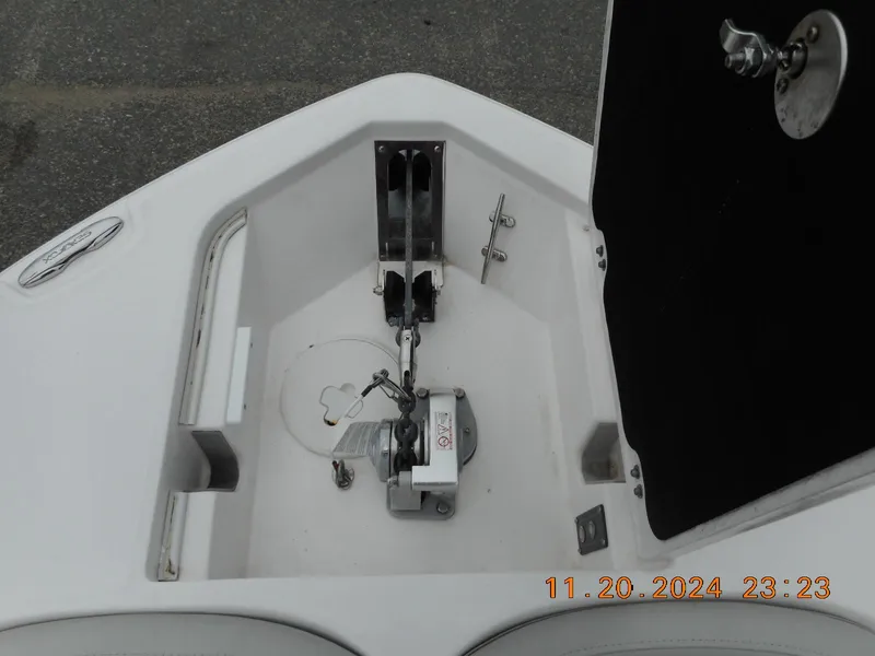 Slide: The Image of Windlass - 16