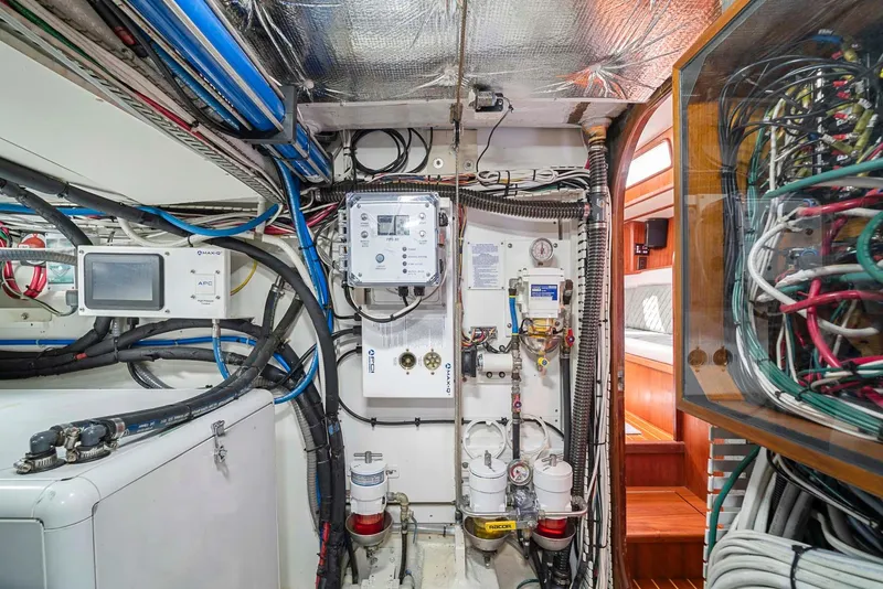 Slide: The Image of Pearson 530 1981 - 52