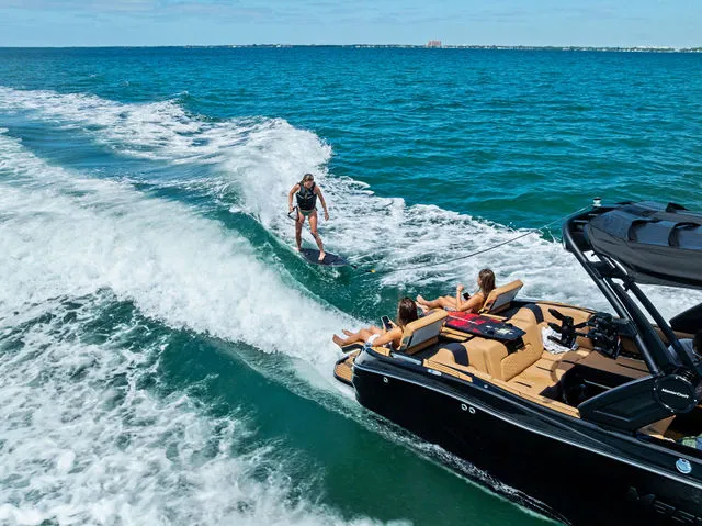 Slide: The Image of MasterCraft X24 2024 - 23