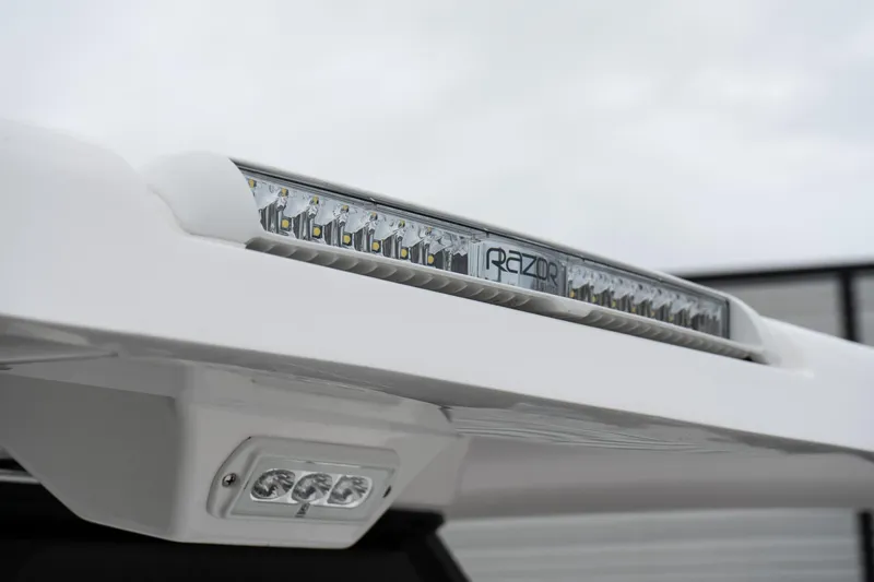 Slide: The Image of Twin Vee 280 GFX2 CC 2025 - 50