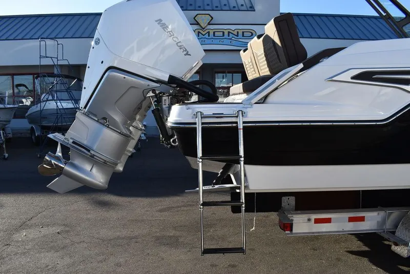 Slide: The Image of Monterey Elite 30 OB 2025 - 24