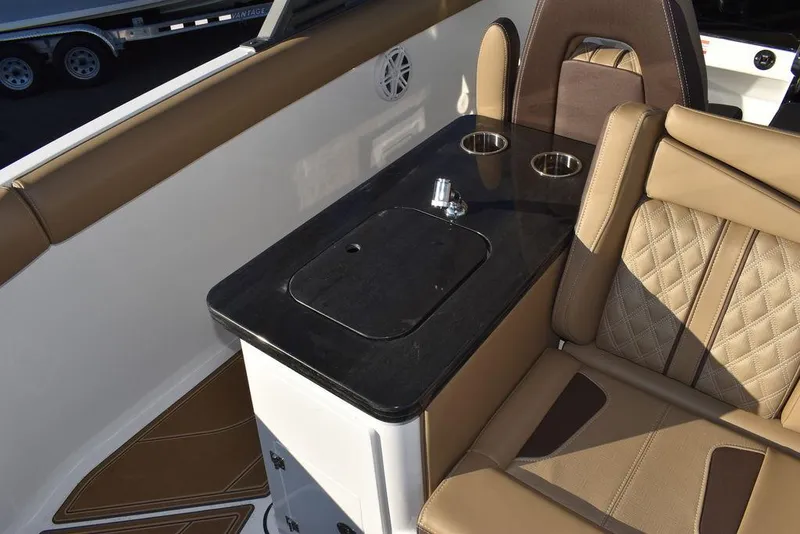 Slide: The Image of Monterey Elite 30 OB 2025 - 40