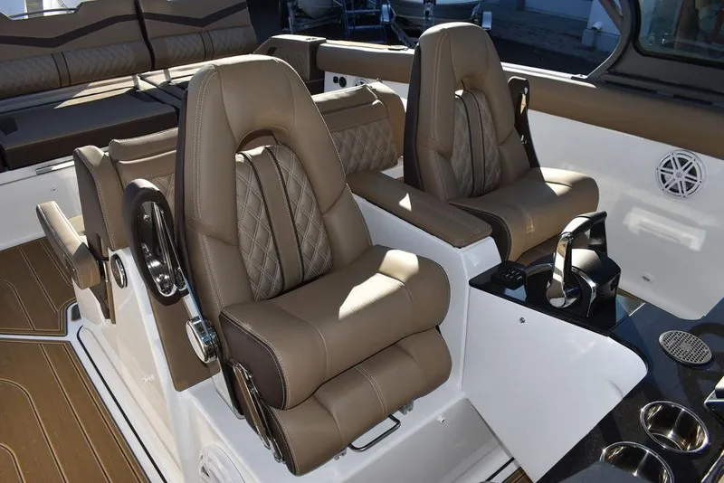 Slide: The Image of Monterey Elite 30 OB 2025 - 49