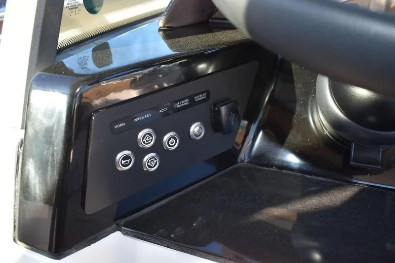 Slide: The Image of Monterey Elite 30 OB 2025 - 55