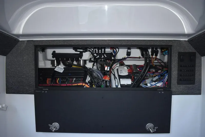 Slide: The Image of Monterey Elite 30 OB 2025 - 84