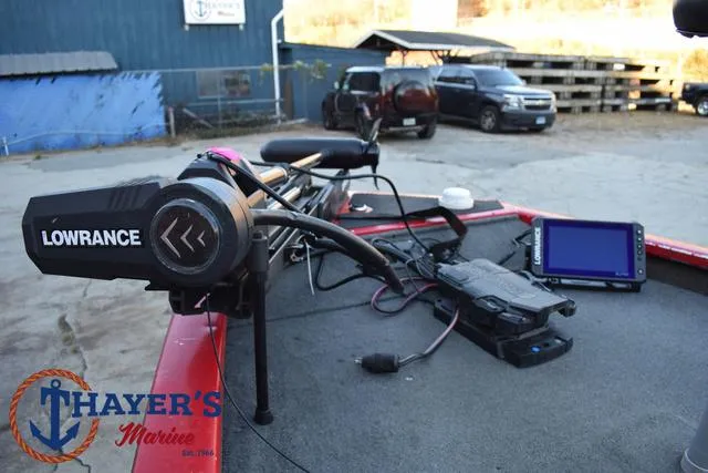 Slide: The Image of Tracker Pro Team 175 2004 - 11