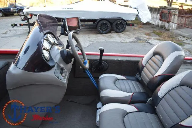 Slide: The Image of Tracker Pro Team 175 2004 - 21