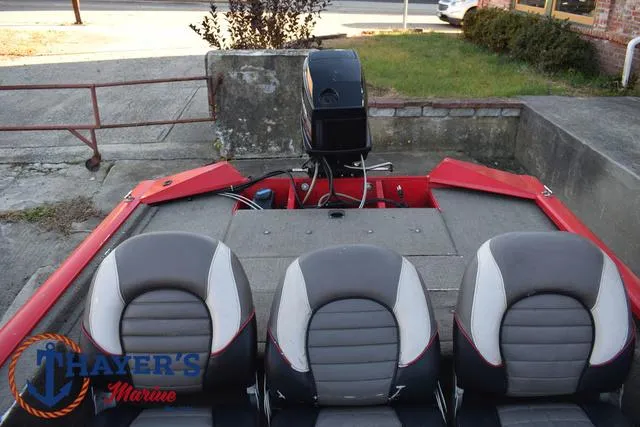 Slide: The Image of Tracker Pro Team 175 2004 - 24