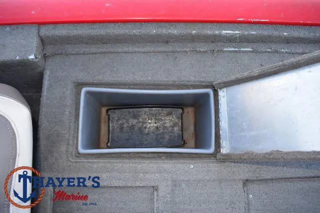 Slide: The Image of Tracker Pro Team 175 2004 - 25