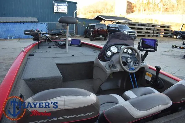 Slide: The Image of Tracker Pro Team 175 2004 - 30