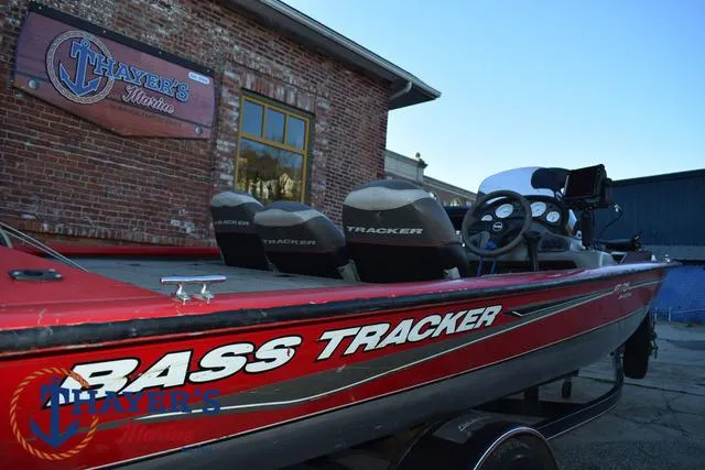 Slide: The Image of Tracker Pro Team 175 2004 - 32