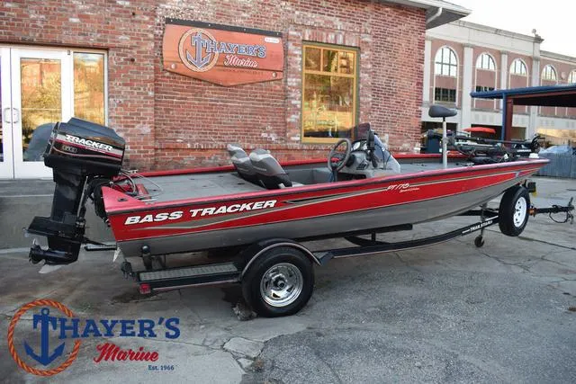 Slide: The Image of Tracker Pro Team 175 2004 - 36