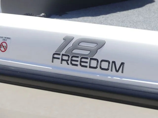 Slide: The Image of Falcon Boats 18 Freedom 2025 - 20