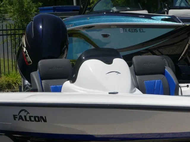 Slide: The Image of Falcon Boats 18 Freedom 2025 - 22