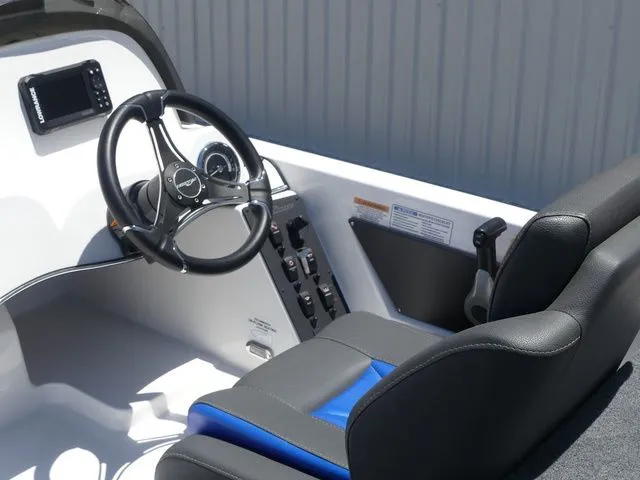 Slide: The Image of Falcon Boats 18 Freedom 2025 - 40