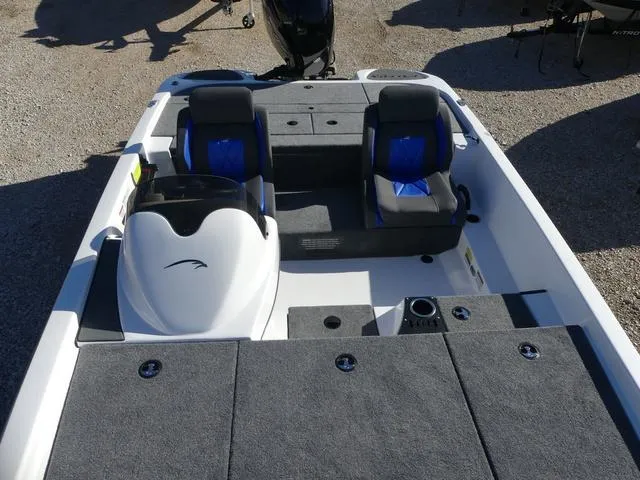 Slide: The Image of Falcon Boats 18 Freedom 2025 - 8