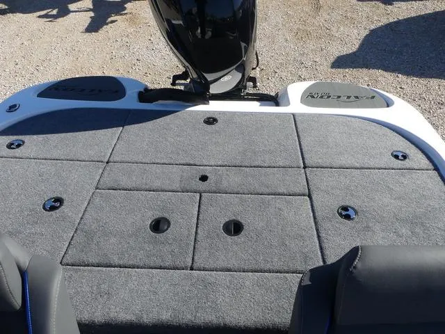 Slide: The Image of Falcon Boats 18 Freedom 2025 - 9