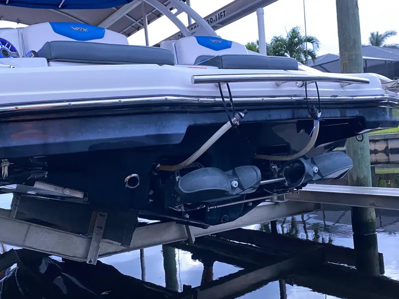 Slide: The Image of 2020 Chaparral 223 Vortex VRX boat on lift, rear view. - 9