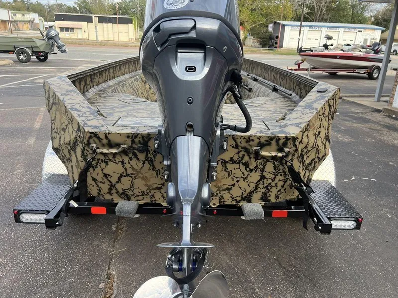 Slide: The Image of Edge Duck Boats 553-WACO CAMO 2025 - 23