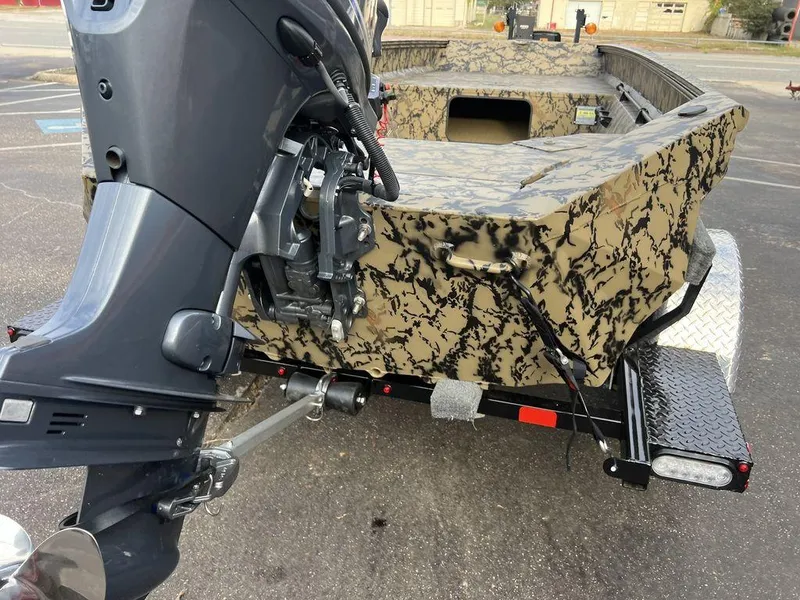 Slide: The Image of Edge Duck Boats 553-WACO CAMO 2025 - 27