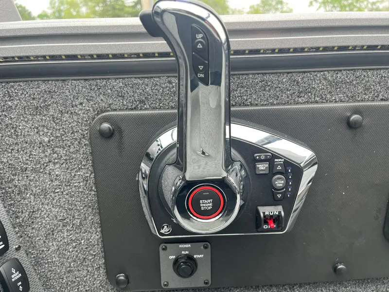 Slide: The Image of Lund 1975 Pro-V 2025 - 35