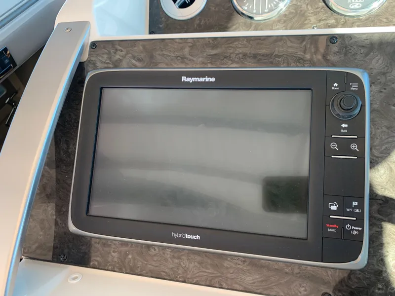 Slide: The Image of Sea Ray 410 Sundancer 2014 - 67