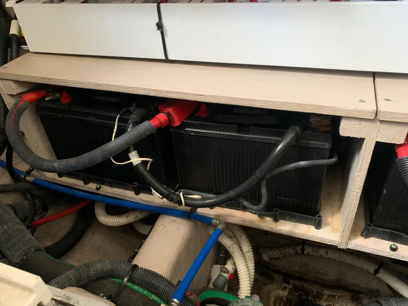 Slide: The Image of Sea Ray 410 Sundancer 2014 - 88