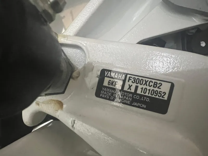 Slide: The Image of Yamaha F300XCB2 engine label on 2024 Grand Goldenline 850 boat. - 8