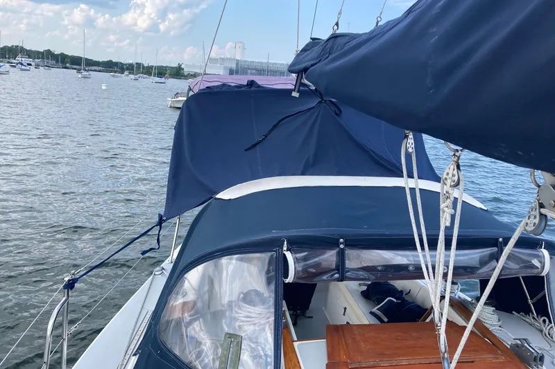 Slide: The Image of Catalina 30 1989 - 56