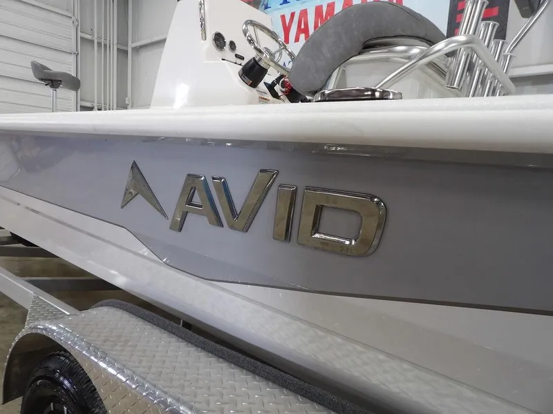 Slide: The Image of Avid 23 FS Magnum 2024 - 14