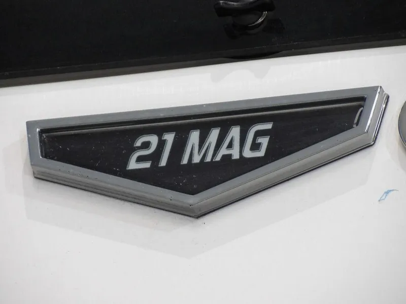 Slide: The Image of Avid 23 FS Magnum 2024 - 15