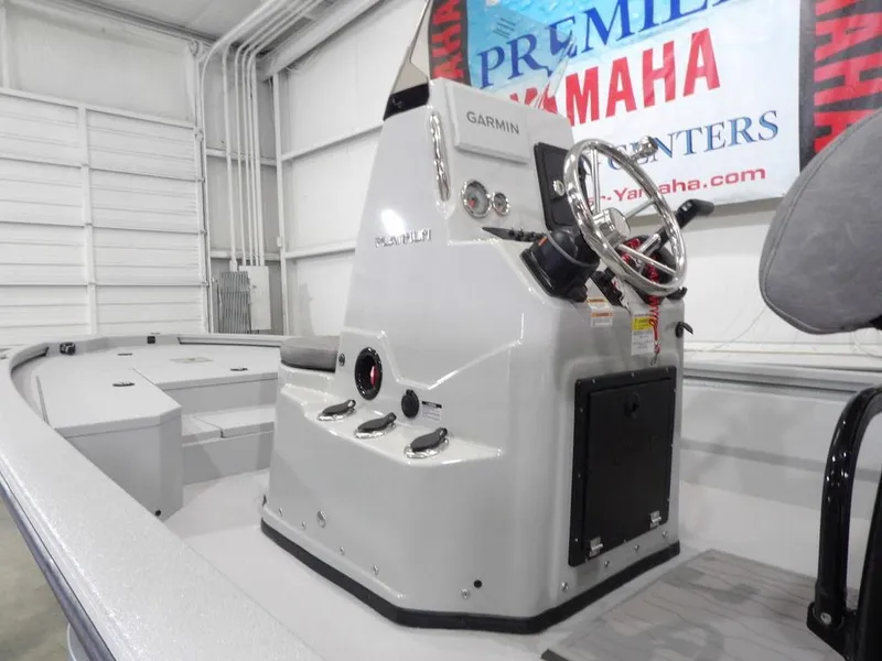 Slide: The Image of Avid 21FSX 2025 - 15