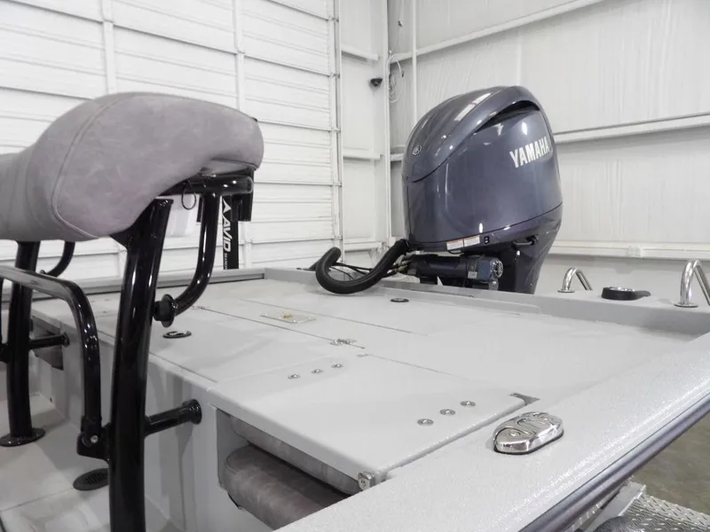 Slide: The Image of Avid 21FSX 2025 - 16