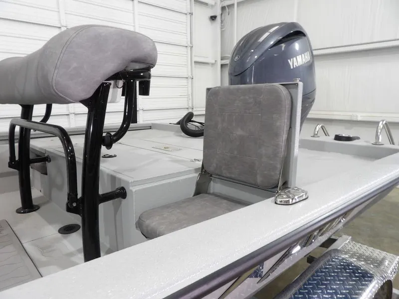 Slide: The Image of Avid 21FSX 2025 - 17