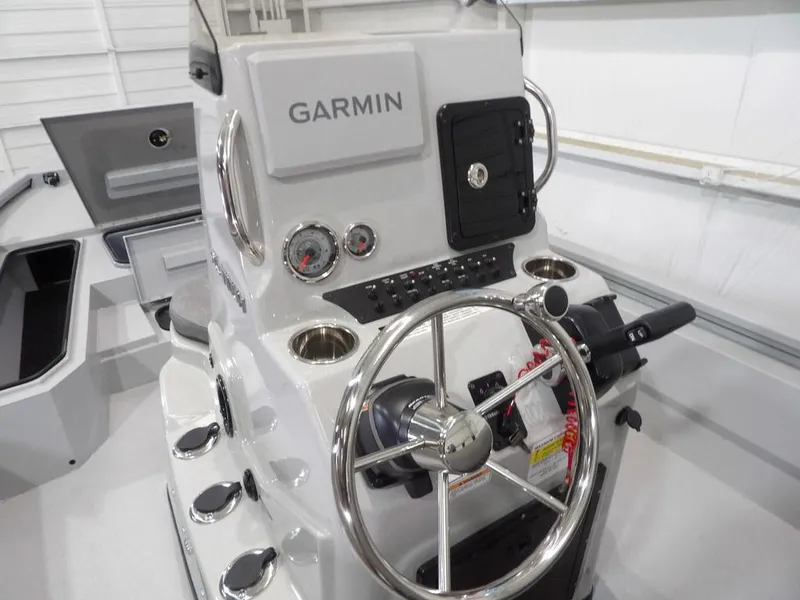 Slide: The Image of Avid 21FSX 2025 - 23