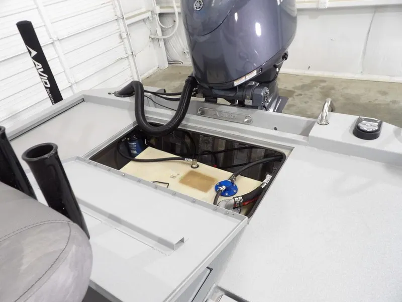 Slide: The Image of Avid 21FSX 2025 - 32