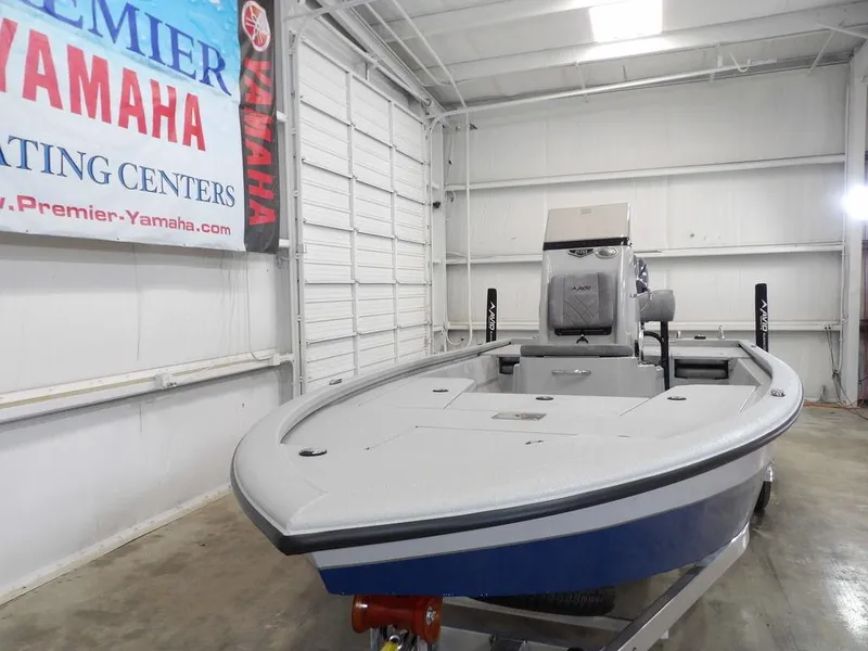 Slide: The Image of Avid 21FSX 2025 - 6