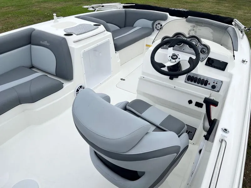 The Image of NauticStar 203 SC 2023 - 1