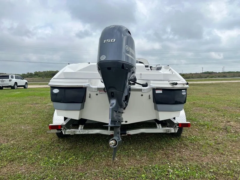 Slide: The Image of NauticStar 203 SC 2023 - 7