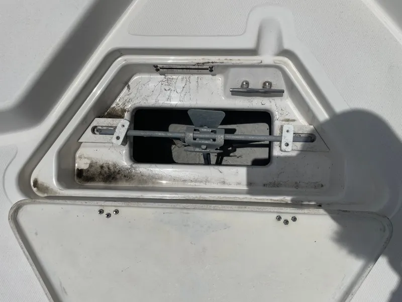 Slide: The Image of NauticStar 227XTS 2023 - 25