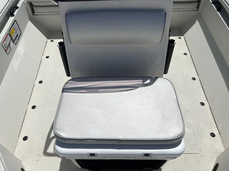 Slide: The Image of Ranger RB200 2023 - 23