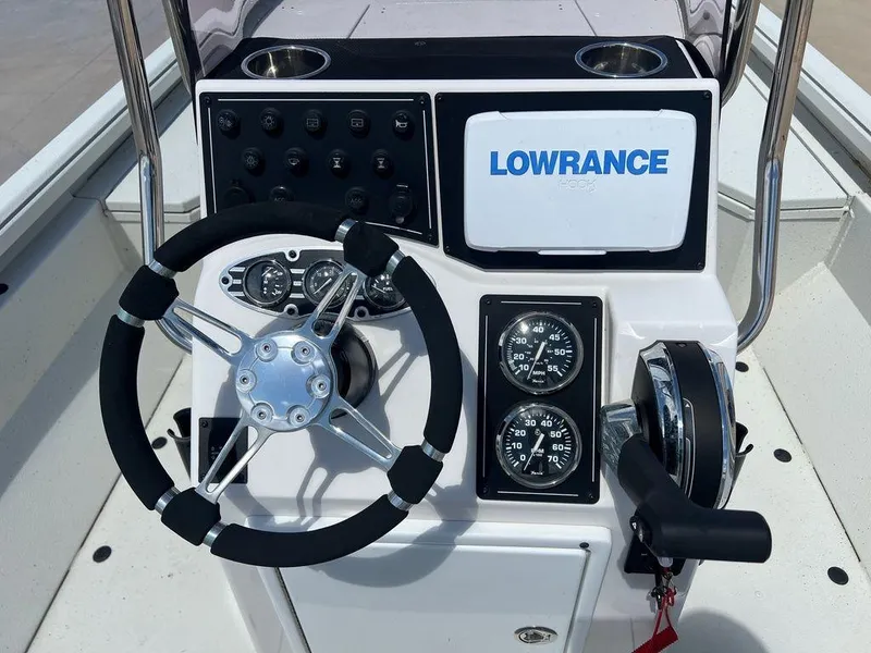 Slide: The Image of Ranger RB200 2023 - 25