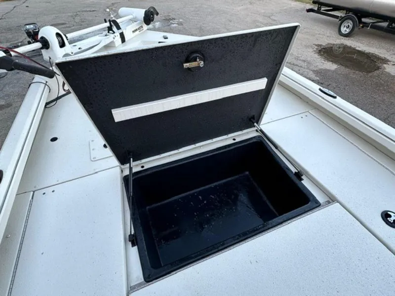 Slide: The Image of Ranger RB200 2023 - 11