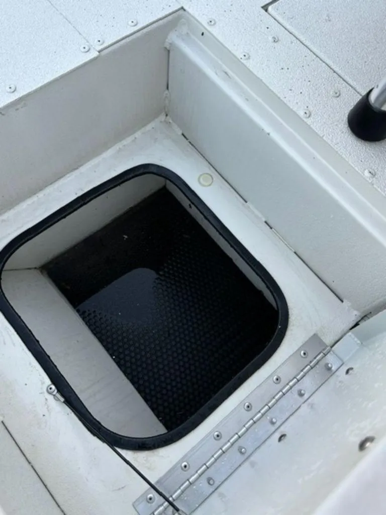 Slide: The Image of Ranger RB200 2023 - 24