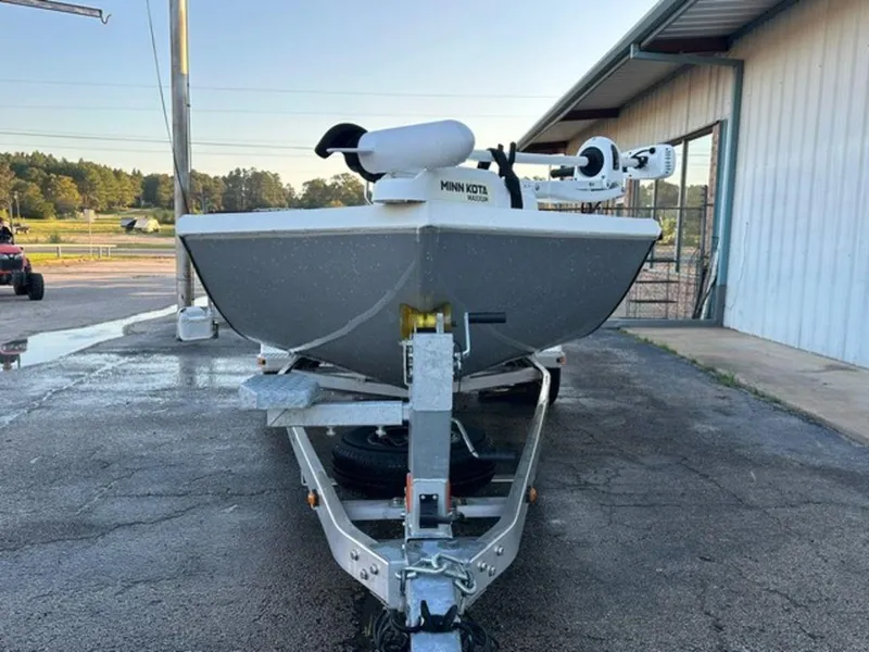 Slide: The Image of Ranger RB200 2023 - 5