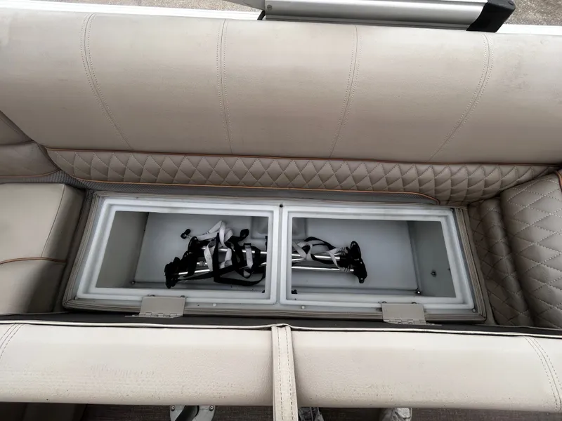 Slide: The Image of Ranger Reata 220C 2023 - 26