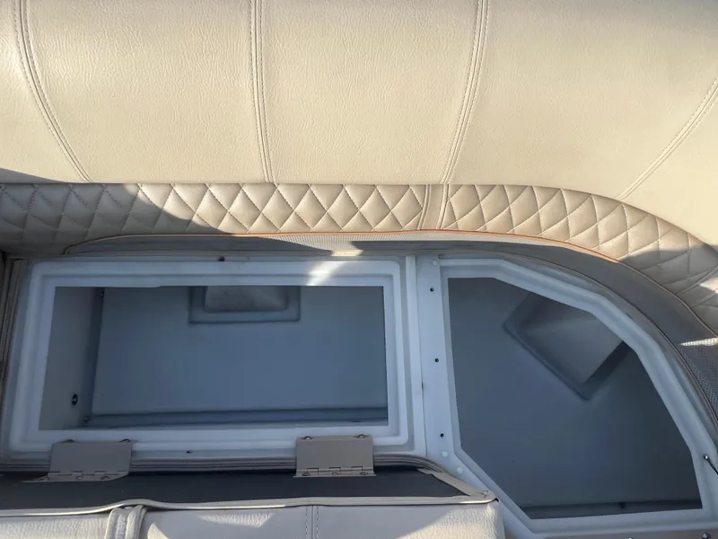 Slide: The Image of Ranger RP243C 2023 - 31