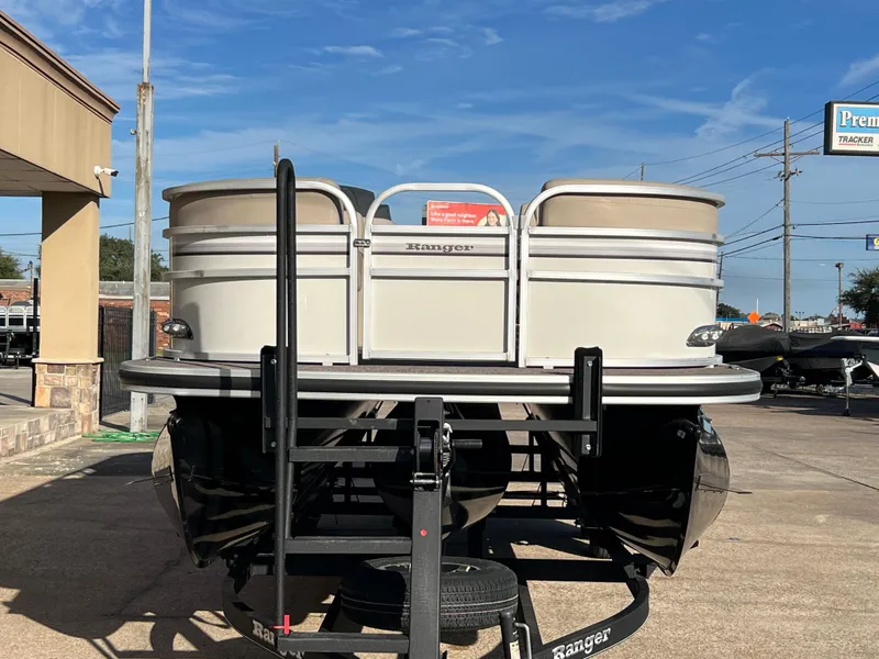 Slide: The Image of Ranger RP243C 2023 - 6