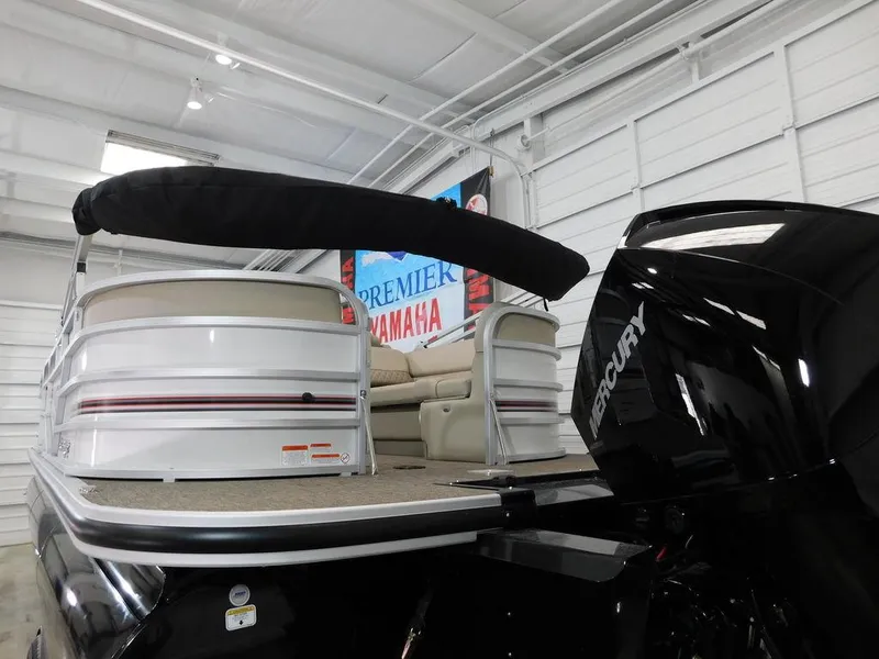 Slide: The Image of Ranger RP243C 2023 - 6