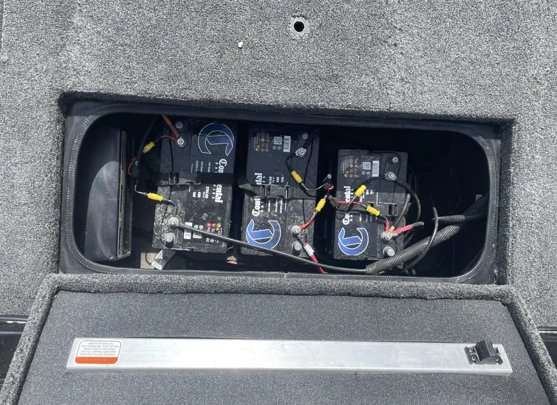 Slide: The Image of Ranger RT188P 2023 - 15